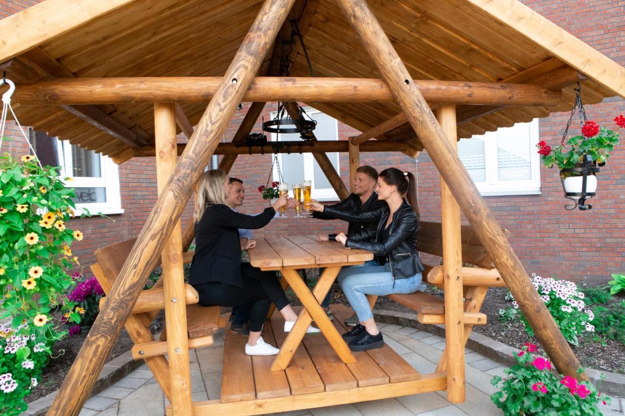 Hotel Velo Quakenbrück Екстериор снимка